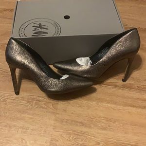 Used H&M Leather Bronze Pumps Size 9.5